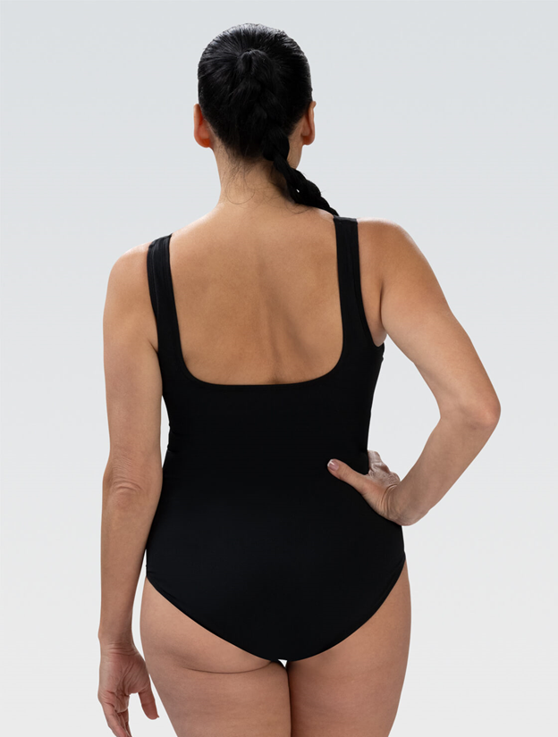 Dolfin Aquashape Moderate Scoop Back Solid